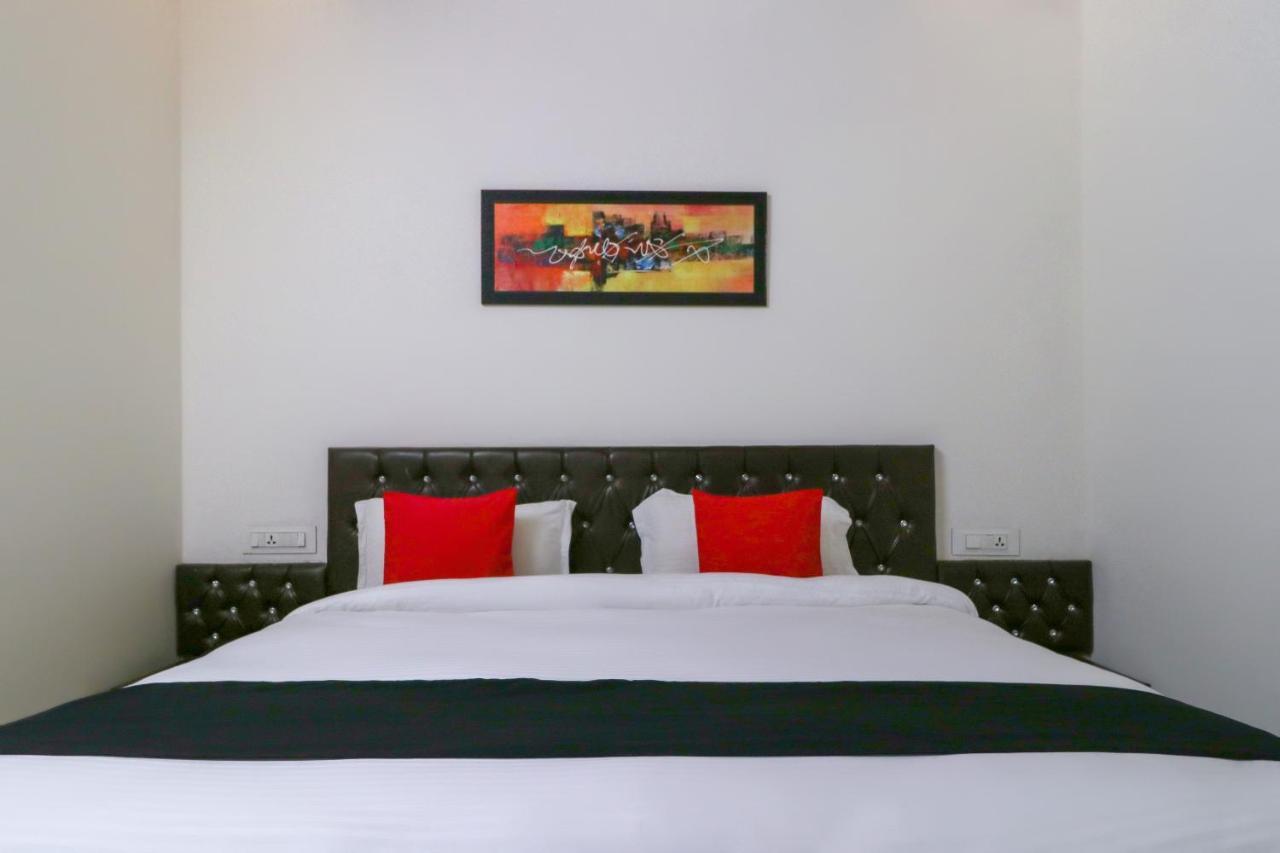 แคปิตัล โอ 30739 เดอะ เกรซ Hotel ปาเตียลา ภายนอก รูปภาพ